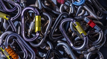 Inspection of climbing equipment